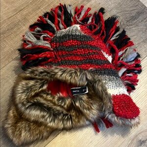 Gap kids Red/Black/Gray Knit Hat with Faux Fur Lining & matching mittens